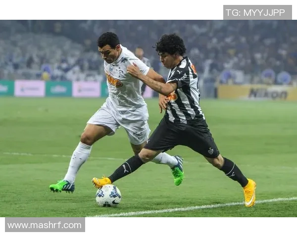 克鲁塞与河床历史交锋记录分析及战绩回顾