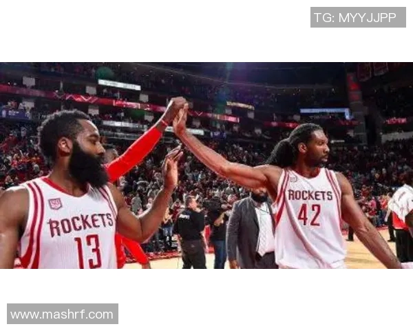 勇士与雷霆常规赛巅峰对决精彩回顾与赛季展望