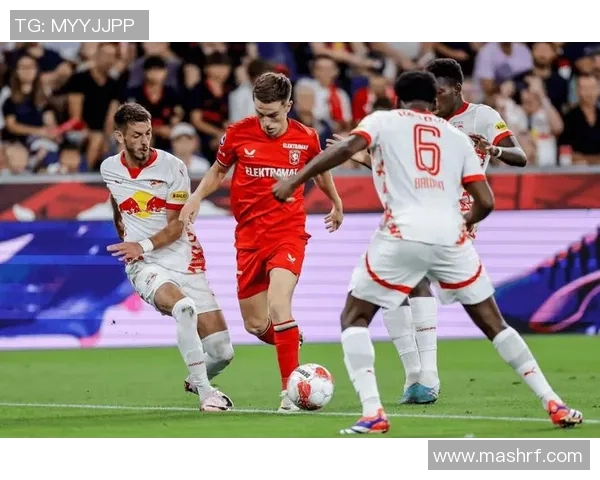 雷丁主场迎战西布罗姆维奇双方争夺英冠积分榜关键战役